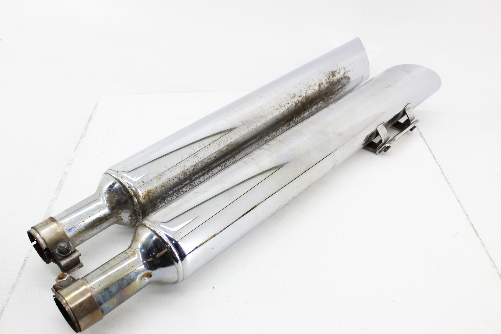 9906 HarleyDavidson Electra Glide Ultra Classic Muffler Exhaust Set