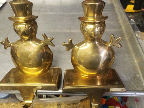 Pair of Stocking Holders Hanger Snowman Solid Brass Christmas Holiday Shiny - Picture 4 of 10