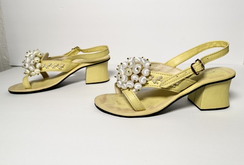 Vintage 1960s 1970s Vagabonds Pearl Beaded Satin Ball Sandal Heel Shoes Yellow 7 - Picture 2 of 22