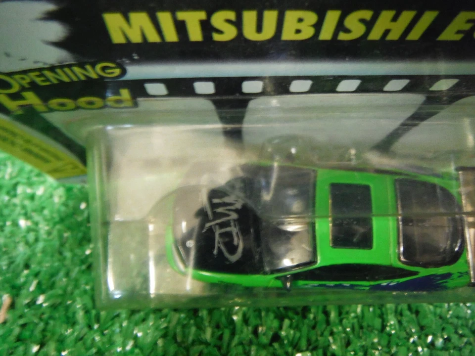 2002 REVELL MITSUBISHI ECLIPSE 1/64 SCALE *NEW* IN PACKAGE - Image 2 of 4