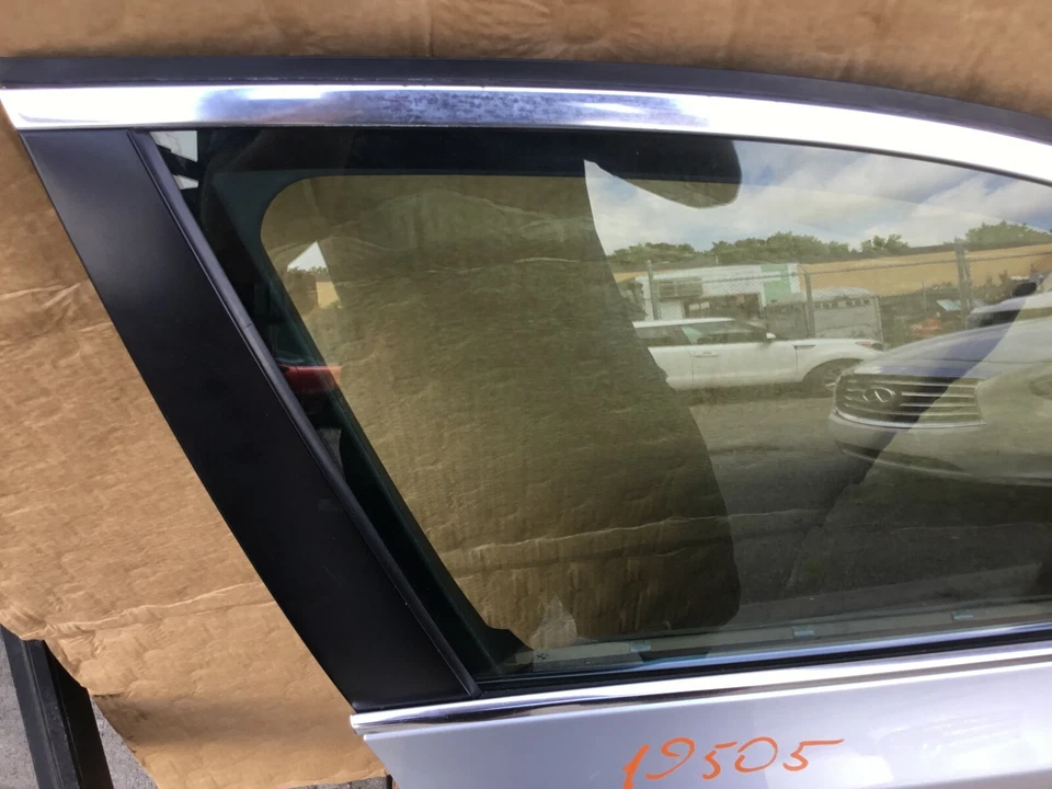 04-07 Puerta delantera derecha exterior BMW E60 530xi 530i OEM E # Foto 4 de 4