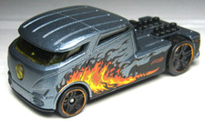 2013 HOT WHEELS J3258 QOMBEE GRAY 1:64 DIECAST 2 3/4" RACING TRUCK W/ FLAMES