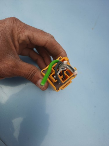 OEM XJ6 XJ12 Yellow 4 Pin Relay 12V 15 25min Lucas 33383B 0487 Original - Picture 3 of 11