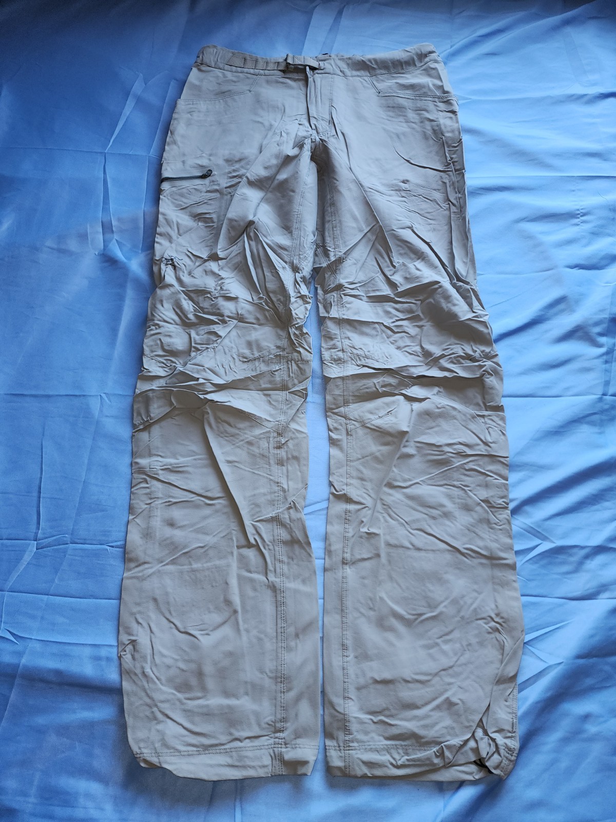 ARC'TERYX MEN'S SIGMA LIGHTWEIGHT OUTDOOR HIKING CARGO PANTS LIGHT GRAY SIZE...