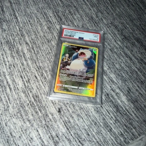 Snorlax TG10/TG30 Swsh11: Lost Origin Trainer Gallery Holo PSA 9