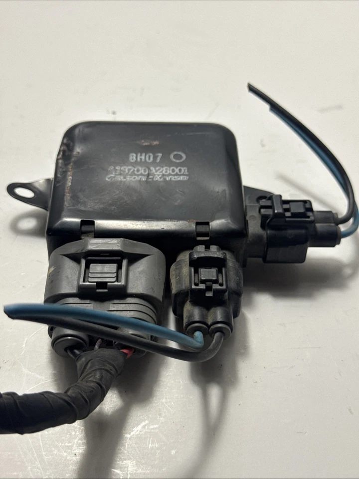 Módulo de controle de ventilador de radiador Infiniti G35 G37 2008 - 2013 fabricante de equipamento original A18700A28001 - Imagem 4 de 4