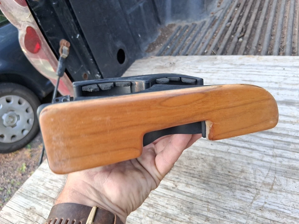 1994 - 1997 道奇 Ram 1500 2500 3500 Dash 拉出杯架双杯饮料 — 第 3/4 张图片