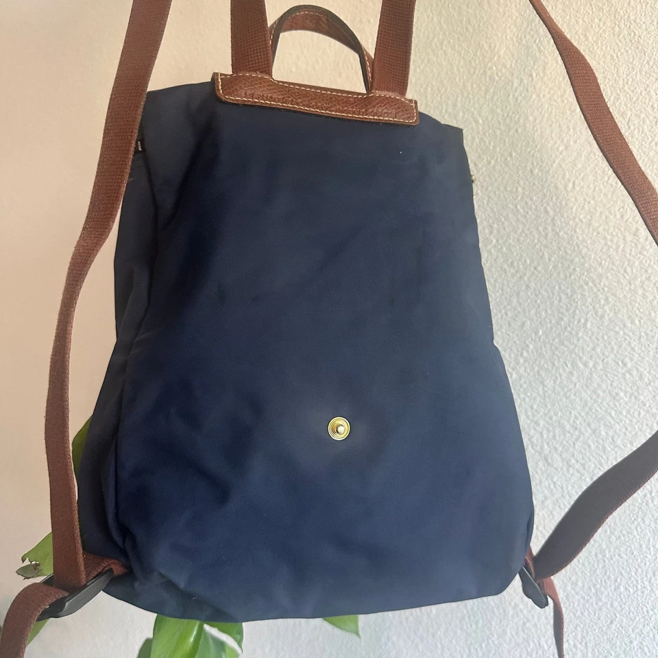 Longchamp Le Pliage Original Backpack in Navy Blue with Brown Leather Trim - Image 3 of 4