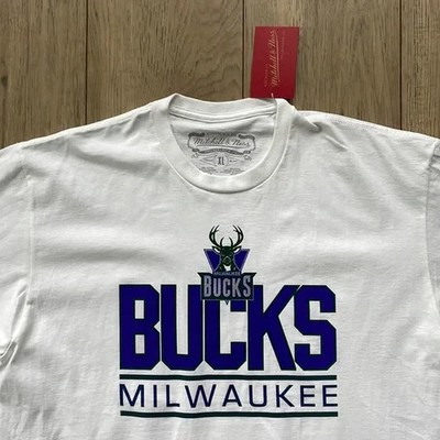 NWT Mitchell & Ness Milwaukee Bucks Old School 90s Logo White T-Shirt Men's XL