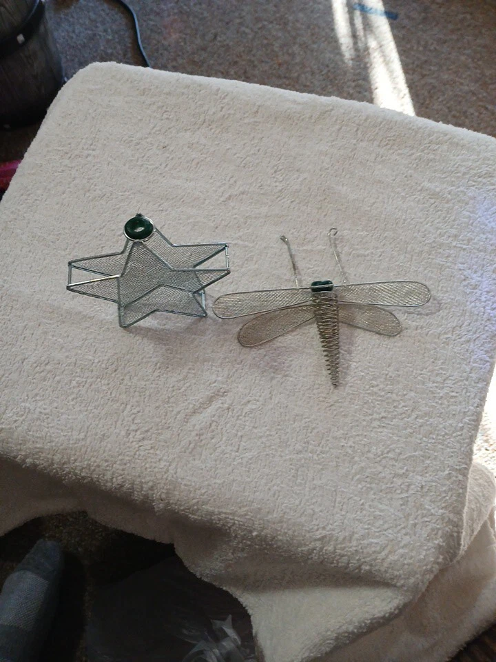 22 Piece Stainless Steel Mesh Star, Dragonfly, And Butterfly Shaped String Light - Image 2 of 4