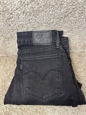 Levi  s 711 Skinny Women  s Black Jeans Size 26x31