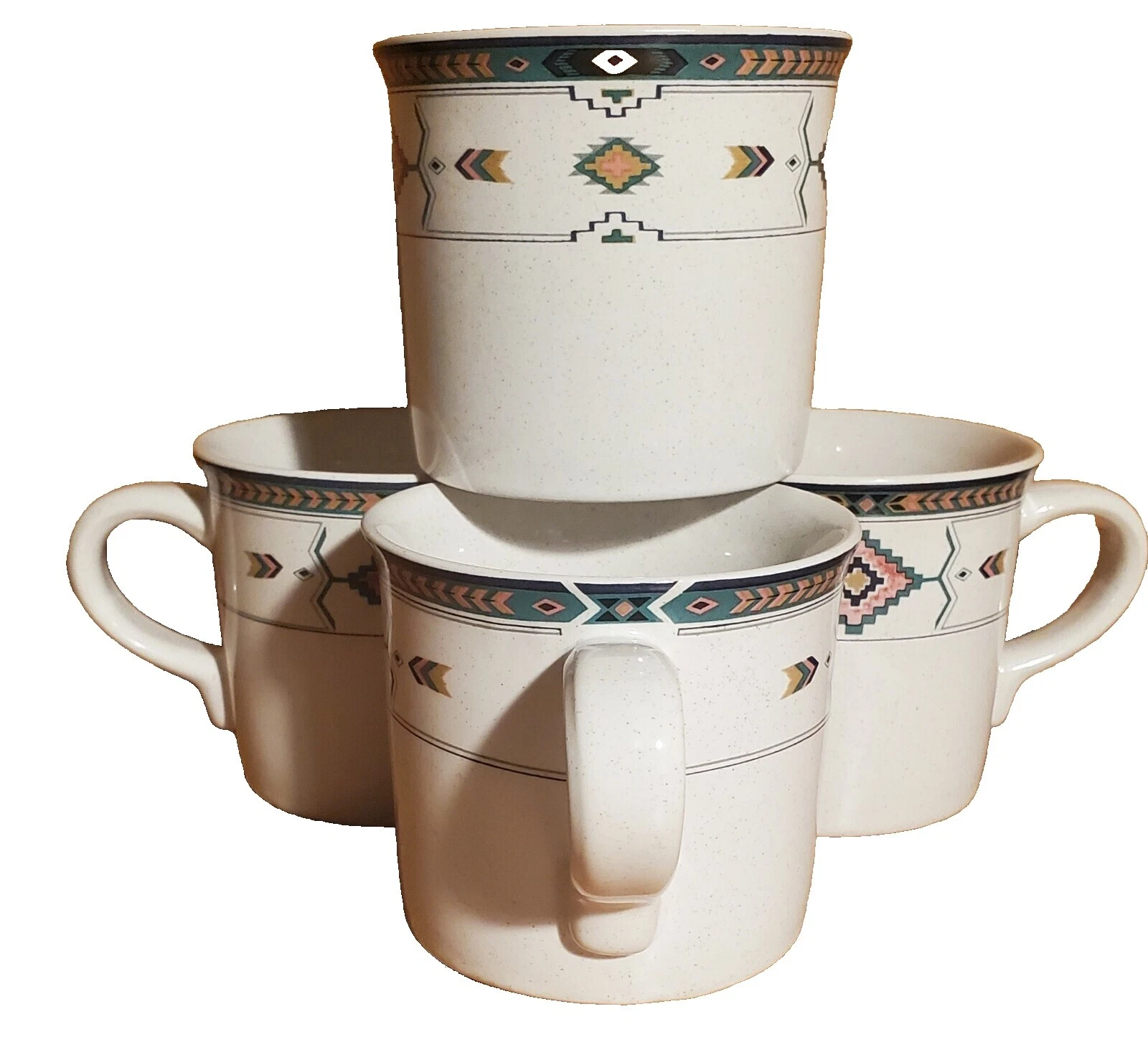 Studio Nova Louça Xícaras e Pires