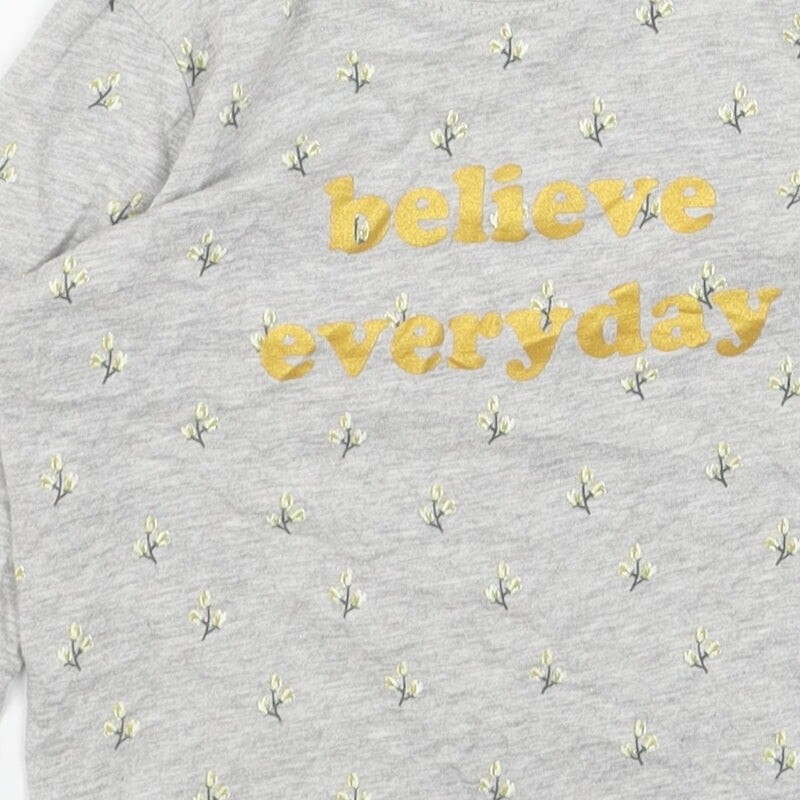 Primark Girls Grey Cotton blend T-Shirt Size 7-8 Years Pull image 7