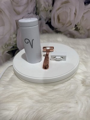 V Razor