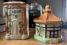 Pagoda Sugar  Marutomo Cottageware Flour Super Cute Japanese Vintage
