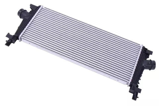 Conjunto de interenfriador genuino GM 2011-2026 Chevrolet Cruze Limited 13330387 Foto 2 de 3