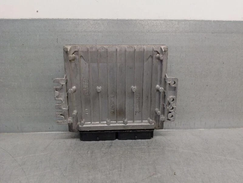 8200214973 centralina motore per RENAULT MEGANE I COACH (DA0 1 ) 2.0 16V 5231252 - Immagine 2 di 4