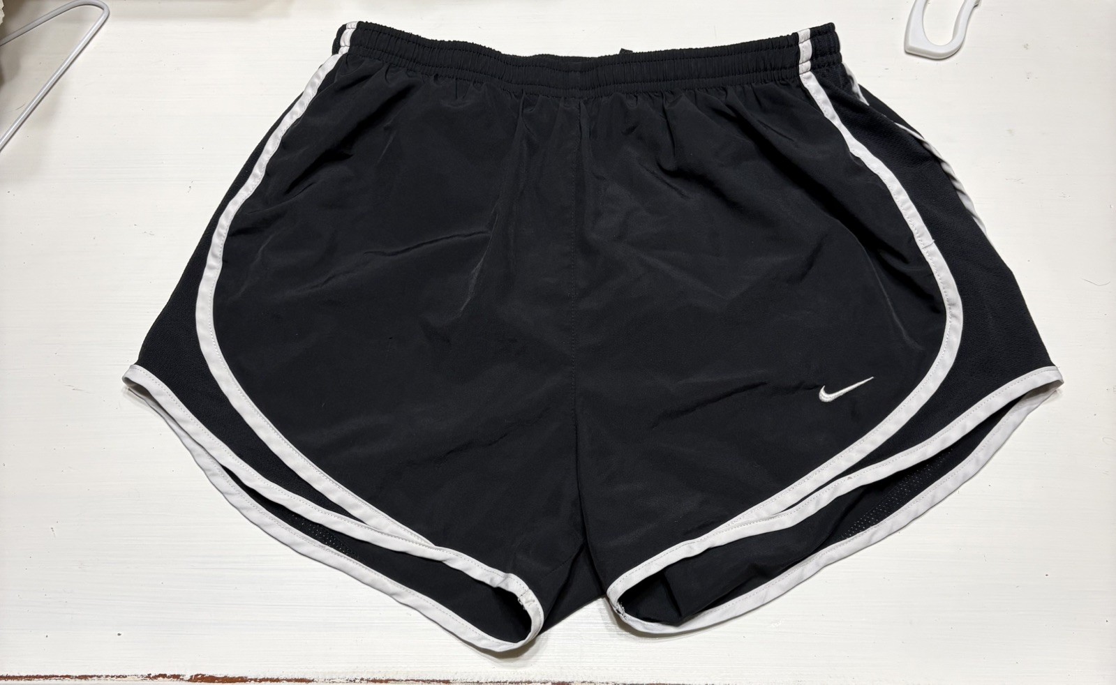 Nike Running Shorts Womens Small Dri Fit Tempo Black & White Lined EUC