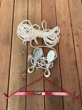 GRIP ON TOOLS GAMBREL WITH 2 HOOK HOIST + 40FT ROPE - GAME MEAT HUNTING HANGING