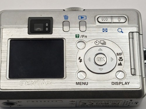 Pentax Optio S40 Working - Picture 8 of 11