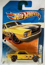 Hot Wheels HEAT FLEET '11 - 1965 Ford Mustang - Yellow with black flames NIP