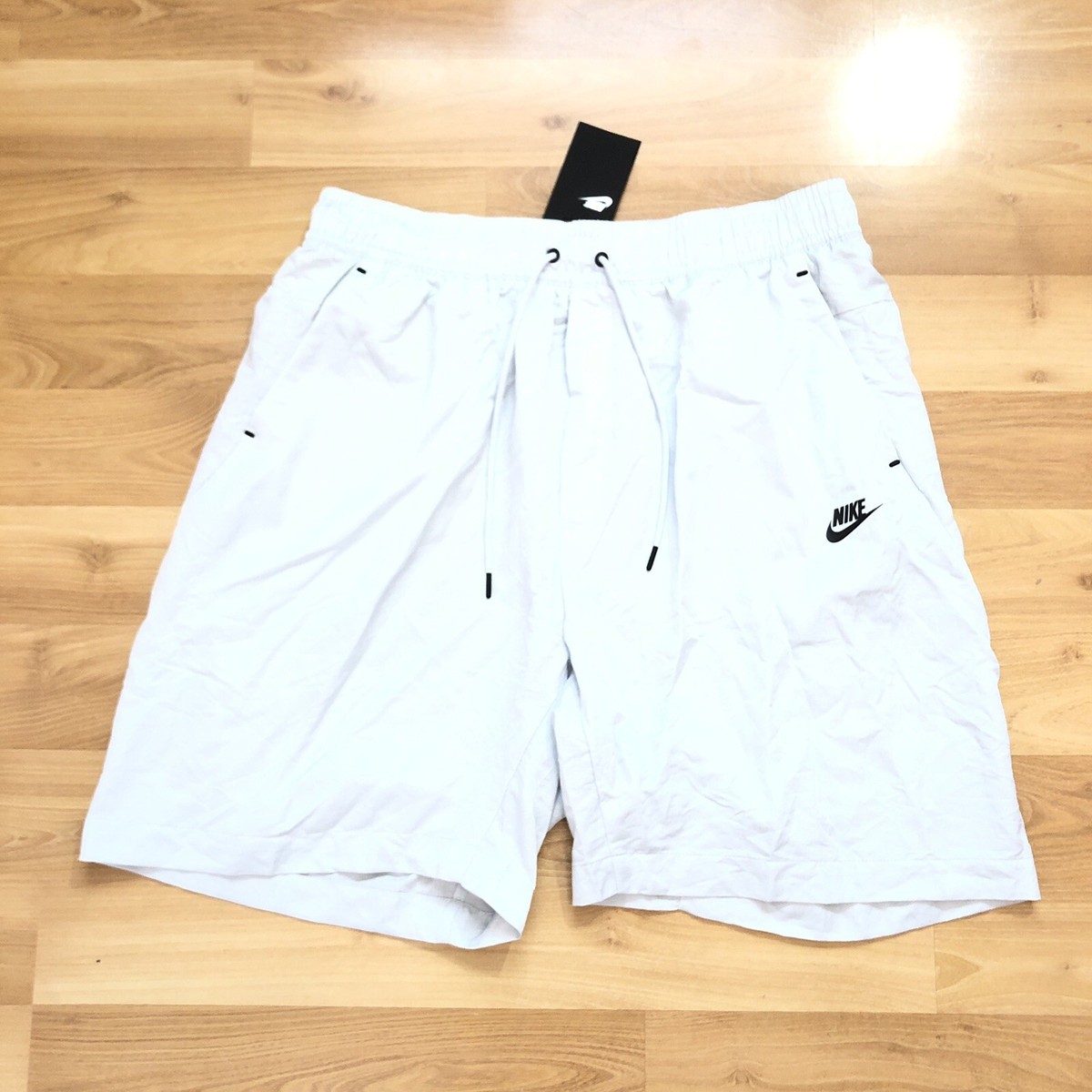 Nike Tech Pack Woven Shorts Size M Pure Platinum Black White