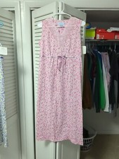 Ladies Vintage Ashley Taylor Pink Floral Lace Sleeveless Nightgown Size XS NWT
