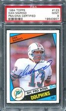 1984 Topps DAN MARINO #123 AUTOGRAPHED Rookie Card PSA 9 Mint