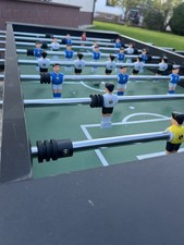 Gebrauchter Tischkicker &ndash; noch funktionst&uuml;chtig und spielbereit!