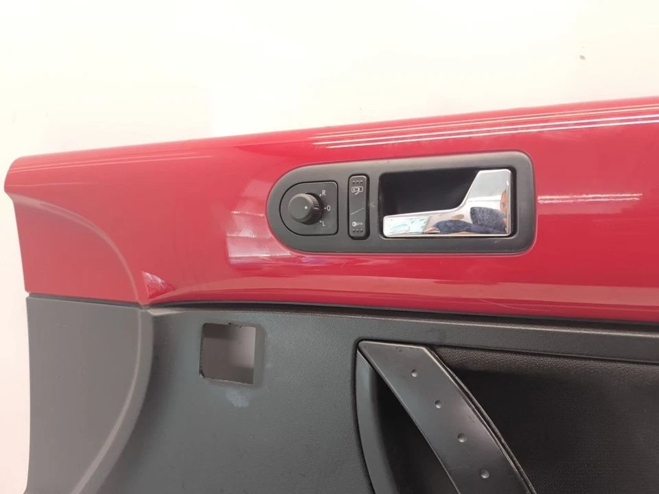 Volkswagen New Beetle 2009 Rhd 1.6 Ant Dx Pannello Portiera di Rivestimento Foto 2 de 4