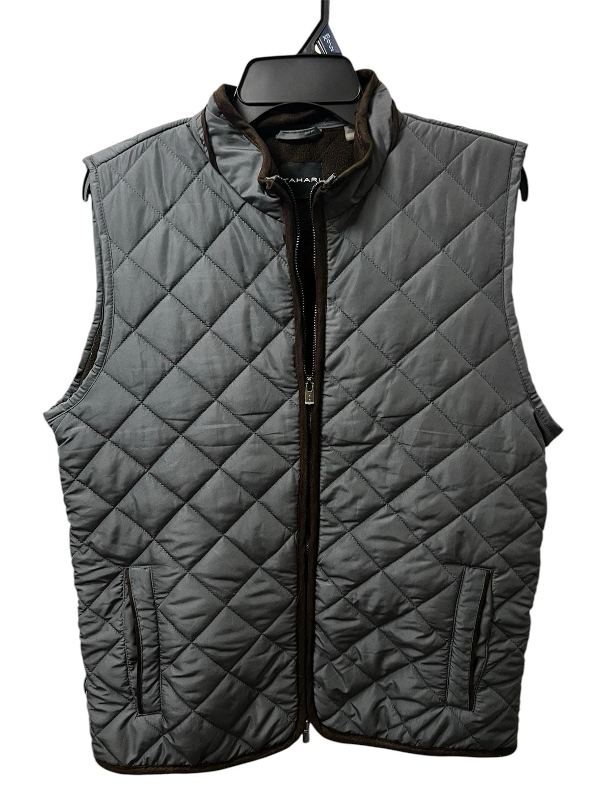 TAHARI Men’s Insulated Quilted Vest Medium Grey brown Fleece Lining