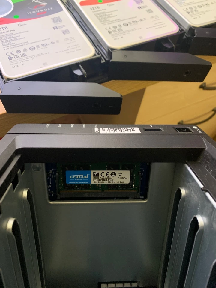 Synology DS920+ NAS Drive with 4x 12TB Ironwolf Pro and 256 SSD and 20 GB RAM!! - Image 3 of 4