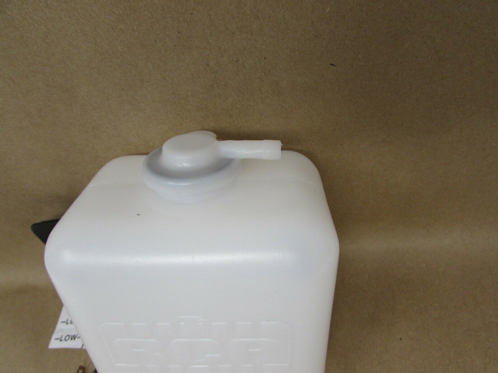 GENUINE KUBOTA OVERFLOW COOLANT BOTTLE W/ BRACKET COOLANT RESERVOIR