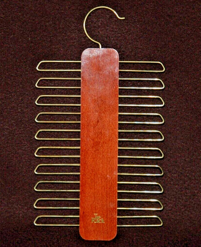 Belt / Scarf / Necktie  Rack ~ 20 Loop Hooks ~ Closet Hanger Style ~ Cherry Wood