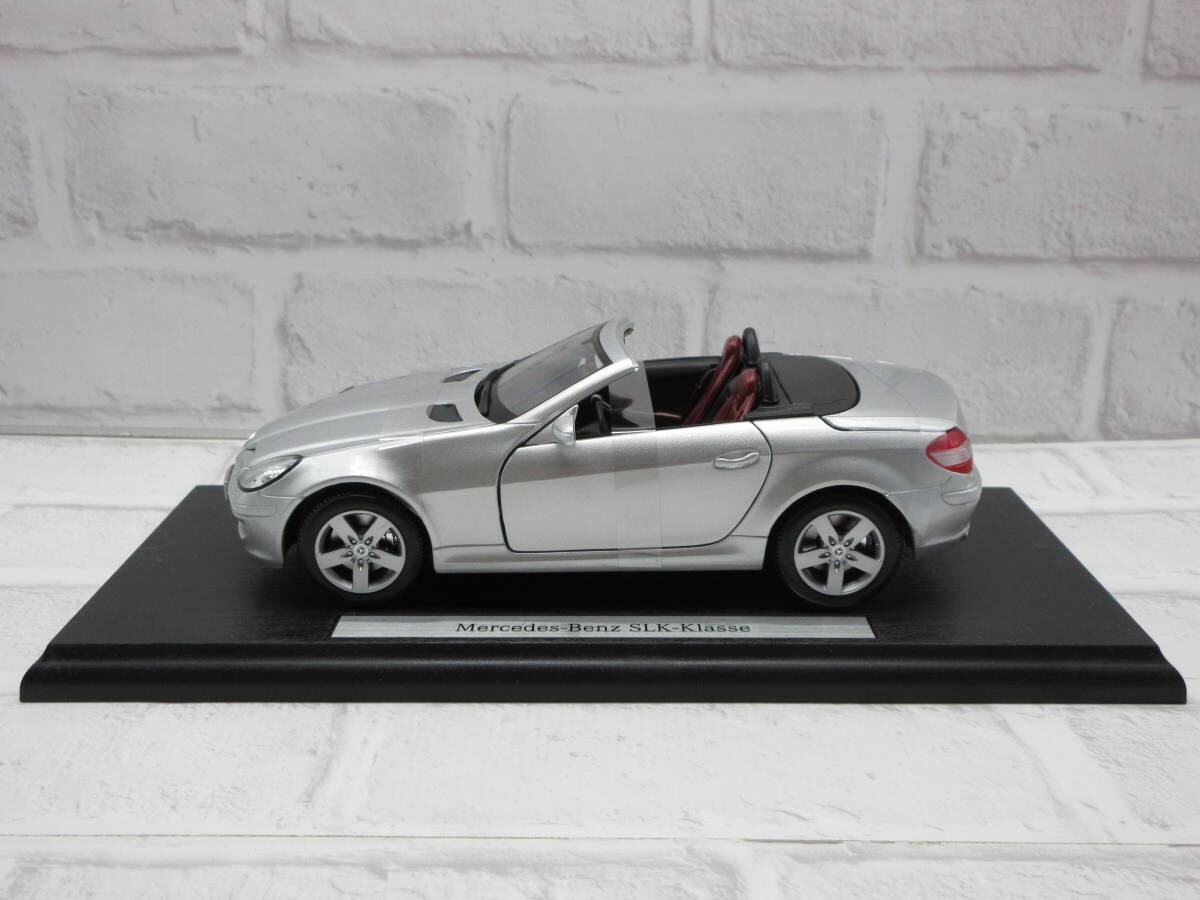 ミニカー　1/43　メルセデスベンツ　SLKクラス　シルバー　ディーラー正規品 Amazon | 1/43 メルセデスベンツ SLKクラス Mercedes-Benz SLK