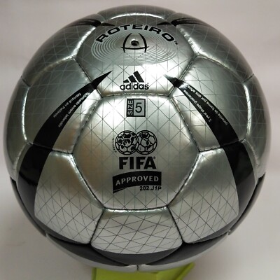 New ADIDAS ROTEIRO Euro Cup 2004 Portugal Soccer Ball Match