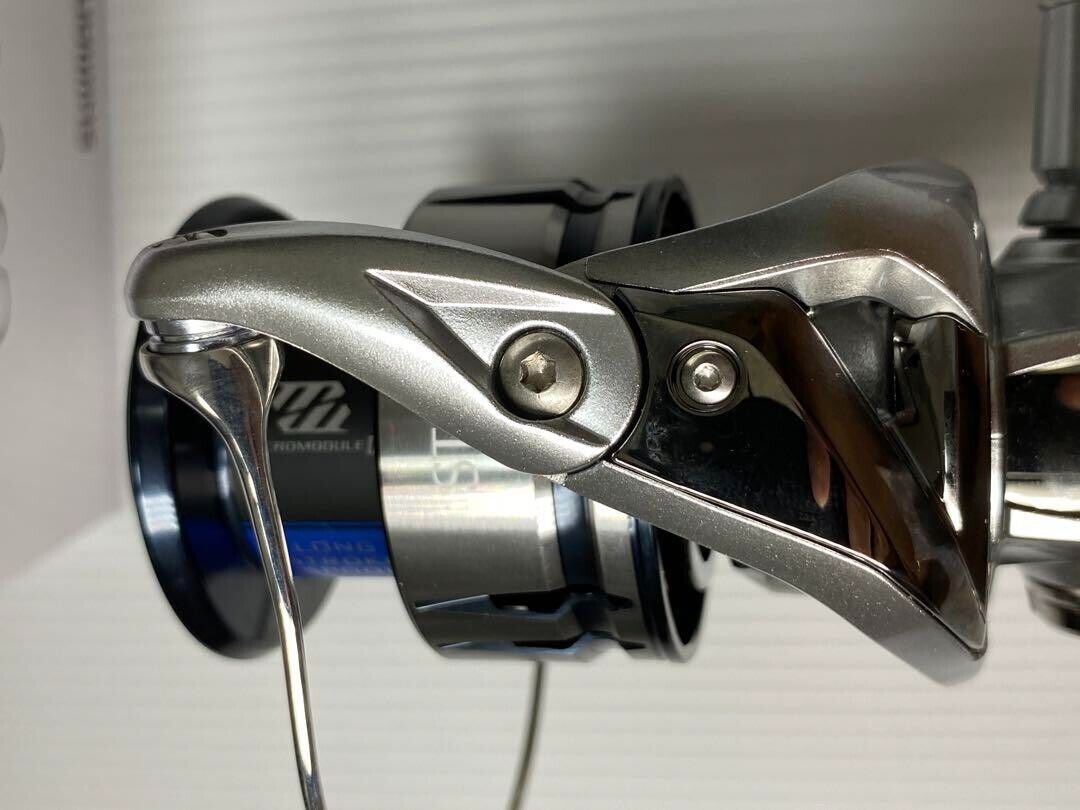 Shimano 19 STRADIC C5000XG Gear Ratio 6.2:1 Spinning Reel Shimano 19 STRADIC C5000XG Gear Ratio 6.2:1 Spinning Reel