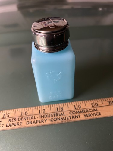 R & R Lotion plastic bottle dispenser used, ESD safe