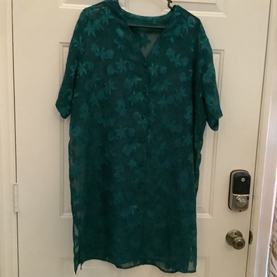 Woman's Sheer Emerald Green Floral Brocade Button Down Short Sleeve PJ Top