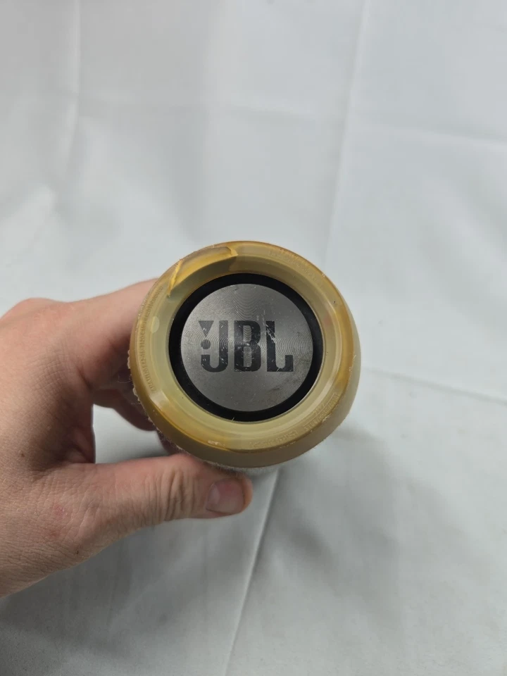JBL 翻盖 3 便携式蓝牙扬声器 棕色/金色 带充电线 已测试 — 第 4/4 张图片