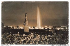 AZBP1-0037-SWITZERLAND - GENEVA - Statue of the kiss - Evening