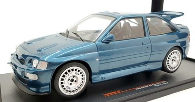 IXO Maßstab 1:18 18CMC096 - Ford Escort Cosworth RS 1996 - met cyan green