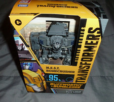 Transformers Studio Series 95 NEST N.E.S.T. Bonecrusher Buzzworthy Bumblebee
