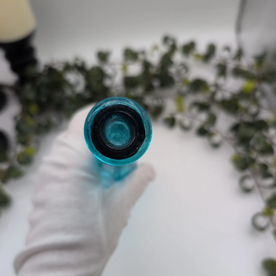 Elegante jarrón delgado azul cobalto para flores o exhibición 12,5 pulgadas de alto Foto 4 de 4