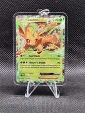 POKEMON TCG Leafeon EX 10/83 Generations Ultra Rare Card Keyring SEALED Display