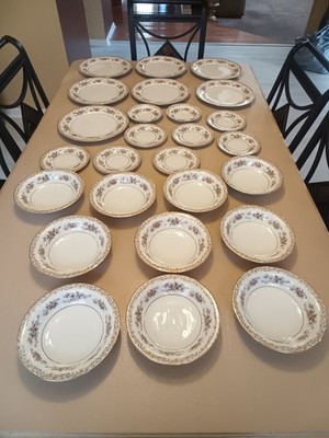 Vintage Noritake Japanese Somerset 26 Pc. China #5317