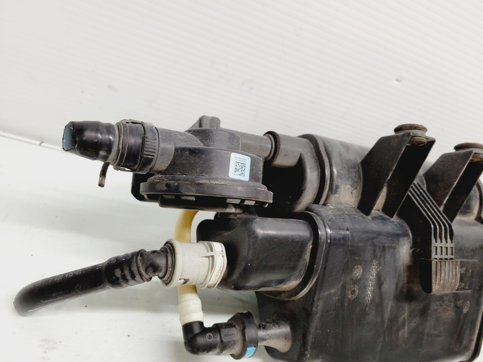 BMW F36 430 440 Fuel Vapor Charcoal Canister 7408409 OEM for sale 