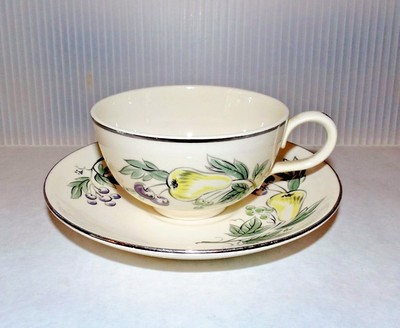 Mid Century Vintage Homer Laughlin Rhythm Debutante Pear Cup & Saucer Set of 4