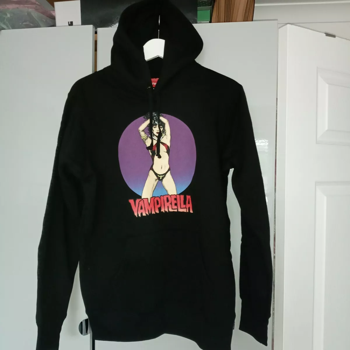 希少品　Supreme Vampirella Hooded パーカー Mサイズ