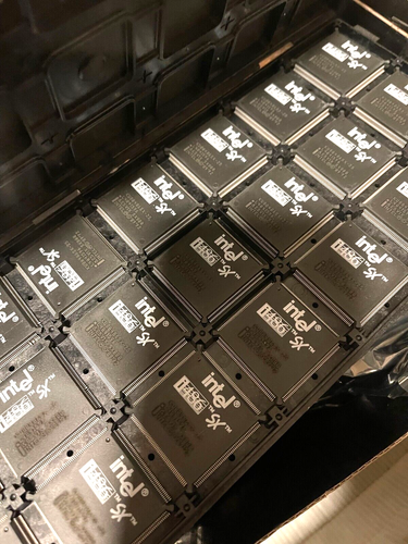 SUPER SELTEN VINTAGE NEU 486SX-25 CPU KU80486SX-25 USA VERKÄUFER US-OFF2-BX2 - Bild 1 von 2